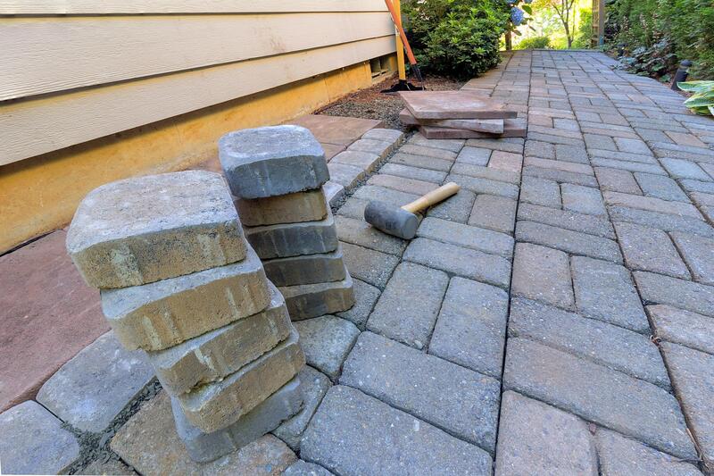 el-paso-landscaping-design-decorative-patio-s-and-walkways-1